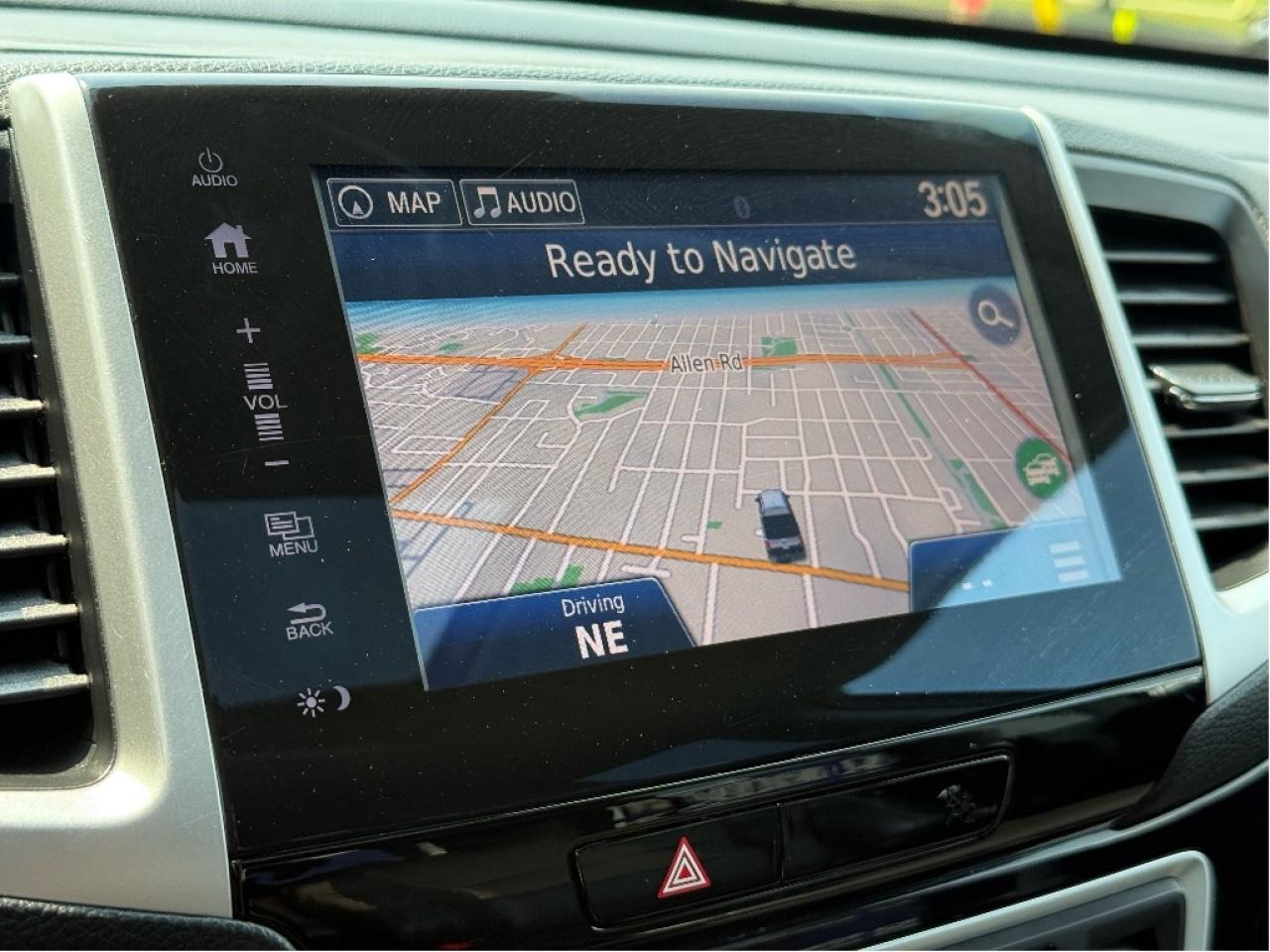 2017 Honda Ridgeline Touring CrewCab FullyLoaded DriveAssistPack LowKMs Photo