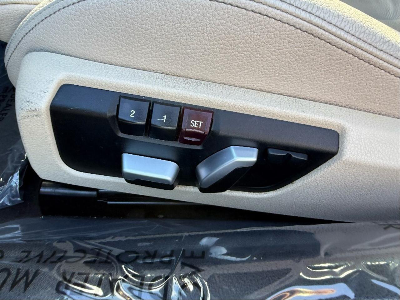 2016 BMW 4 Series 428i xDrive AWD Cabriolet Loaded Certified LowKM Photo