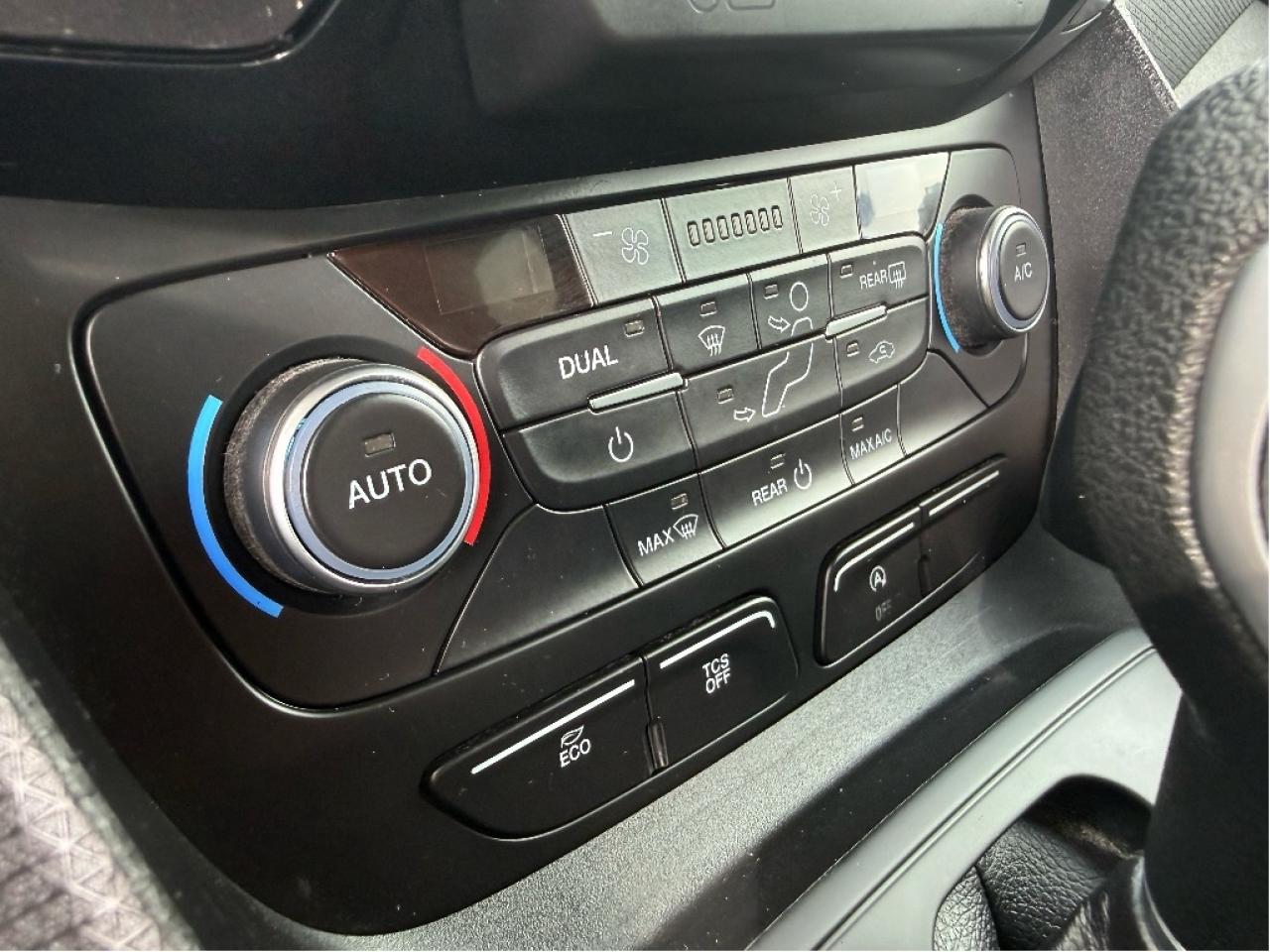 2020 Ford Transit Connect Passenger Wagon 5 Passenger Certified LongWheelBase B.Cam Only76KM Photo