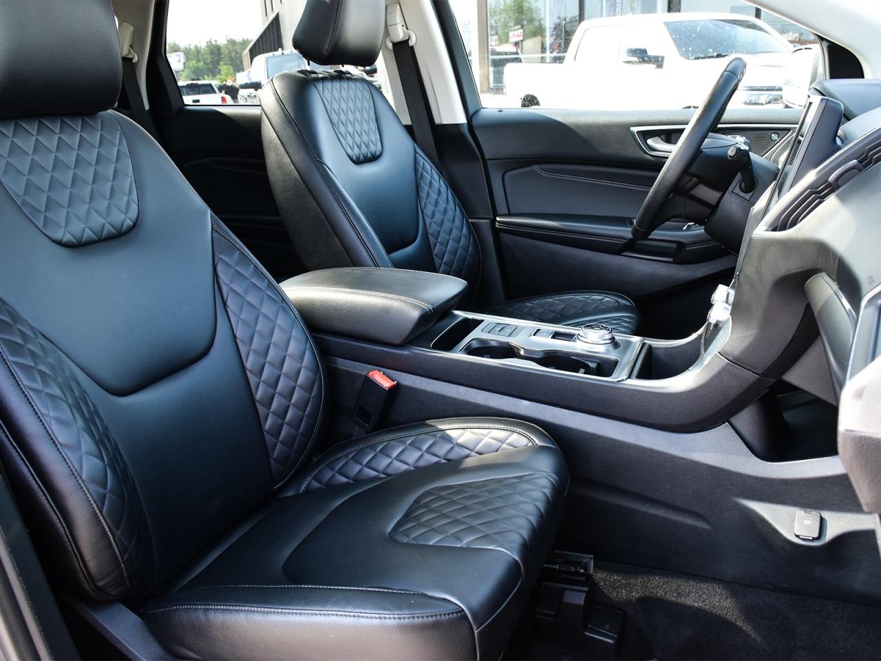 2023 Ford Edge Titanium AWD ~Leather ~Cam ~Pano Roof ~B&O Audio Photo