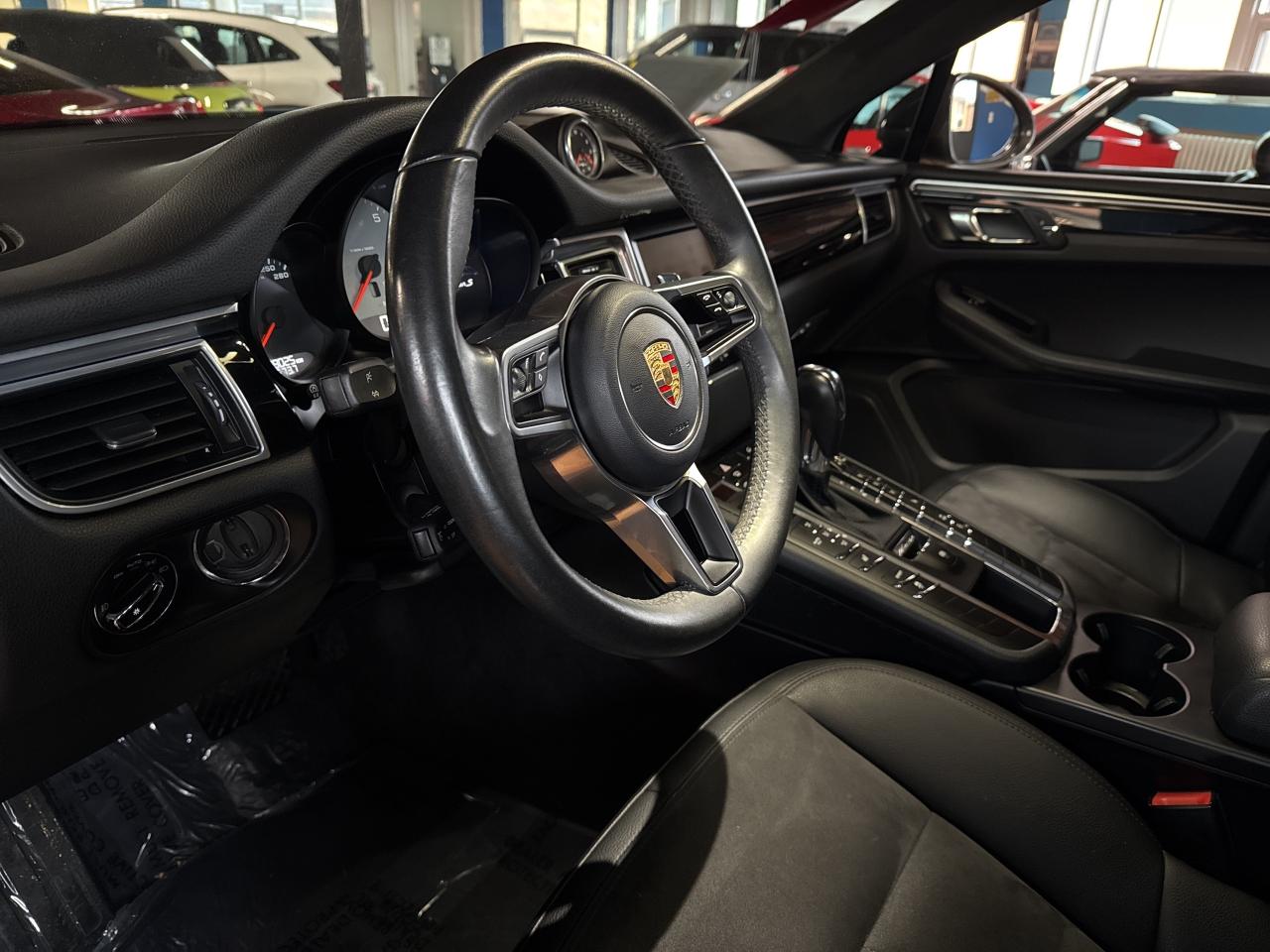 2015 Porsche Macan S Full Service History Loaded Nav B.Cam Certified Photo