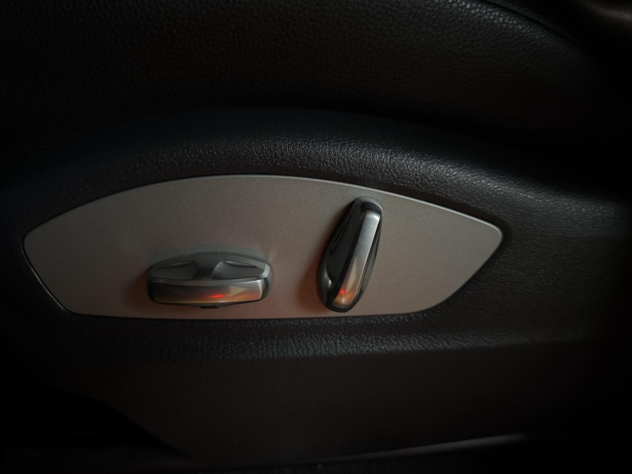 2015 Porsche Macan S Full Service History Loaded Nav B.Cam Certified Photo