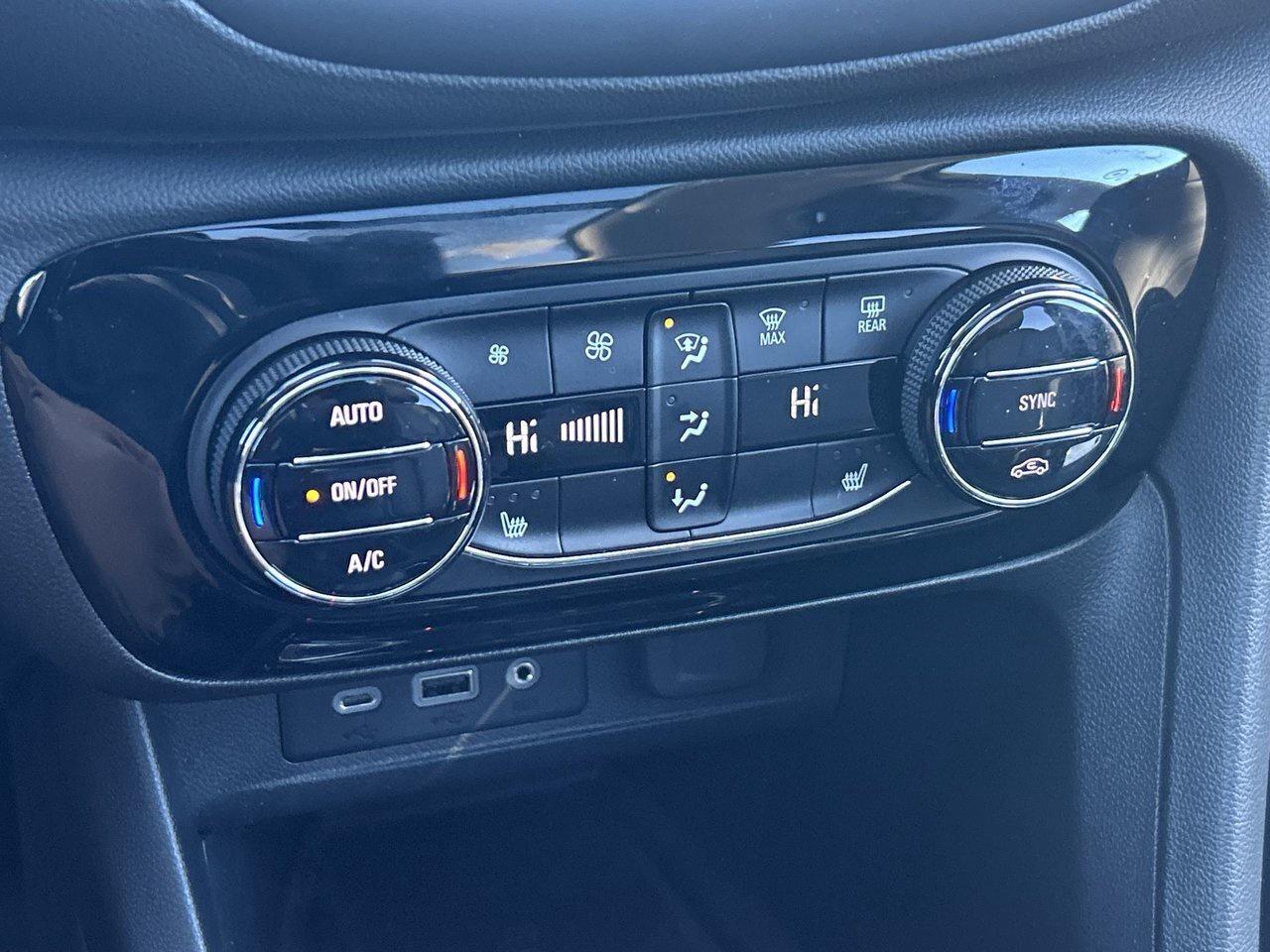 2023 Buick Encore GX Essence AWD Low KMSunroof 360 Degree Cam Photo