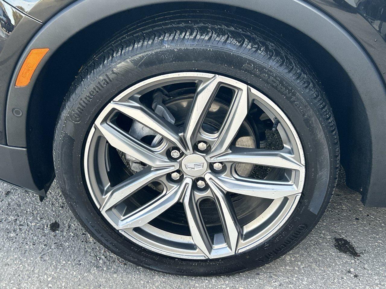 2022 Cadillac XT4 Sport BOSE Sunroof Blind-Spot 360 Degree Cam Photo