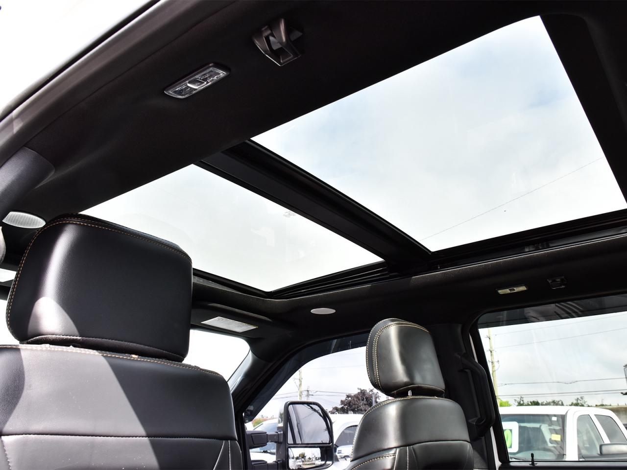 2023 Ford F-250 Platinum FX4 Super Crew 4x4 ~Pano Roof ~B&O Audio Photo