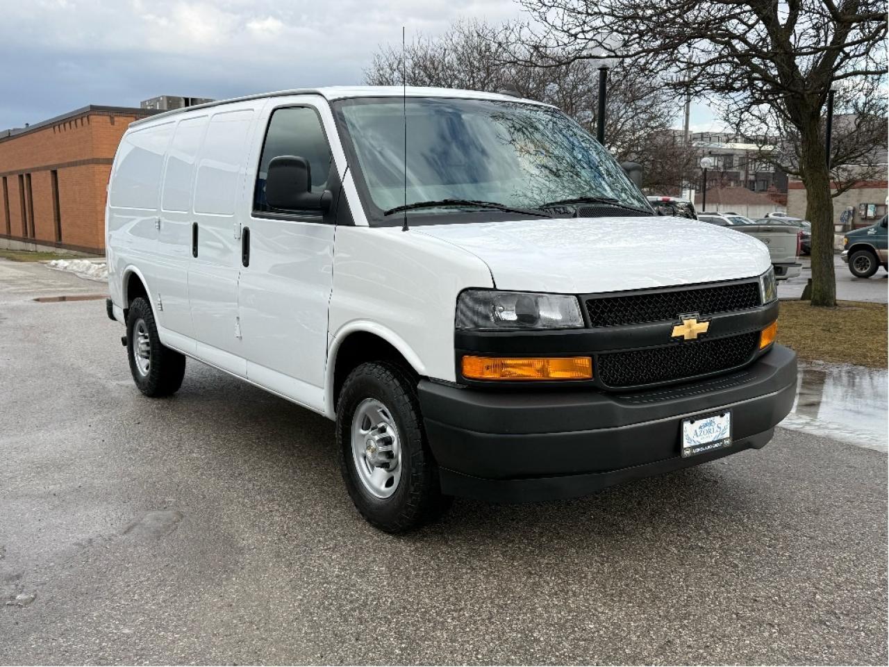 2022 Chevrolet Express 2500 135 WheelBase BackUpCam Warranty Certified Photo