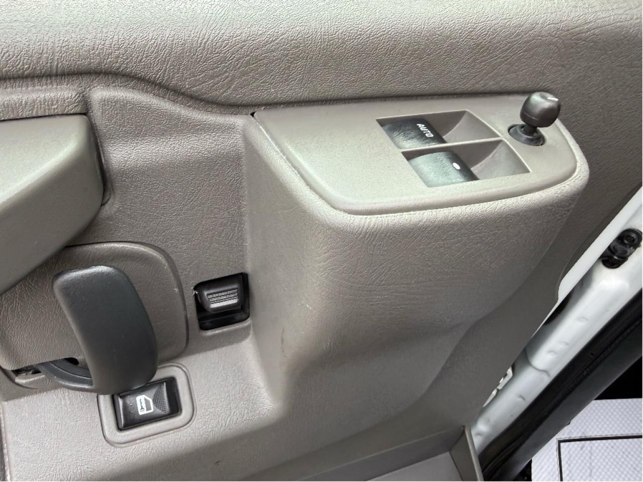 2022 Chevrolet Express 2500 135 WheelBase BackUpCam Warranty Certified Photo