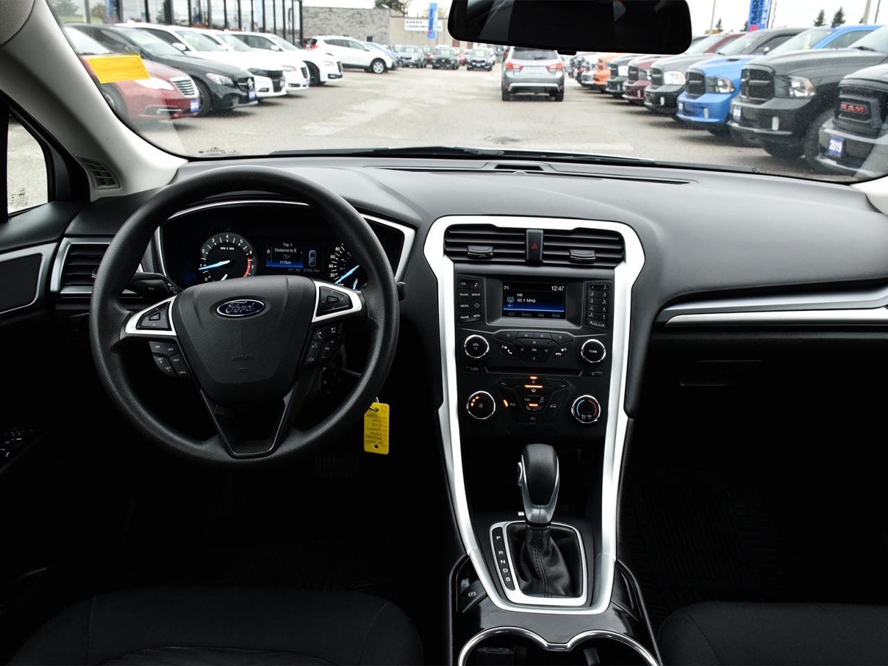 2016 Ford Fusion SE ~Power Seats ~Bluetooth ~Camera ~Alloys ~A/C Photo