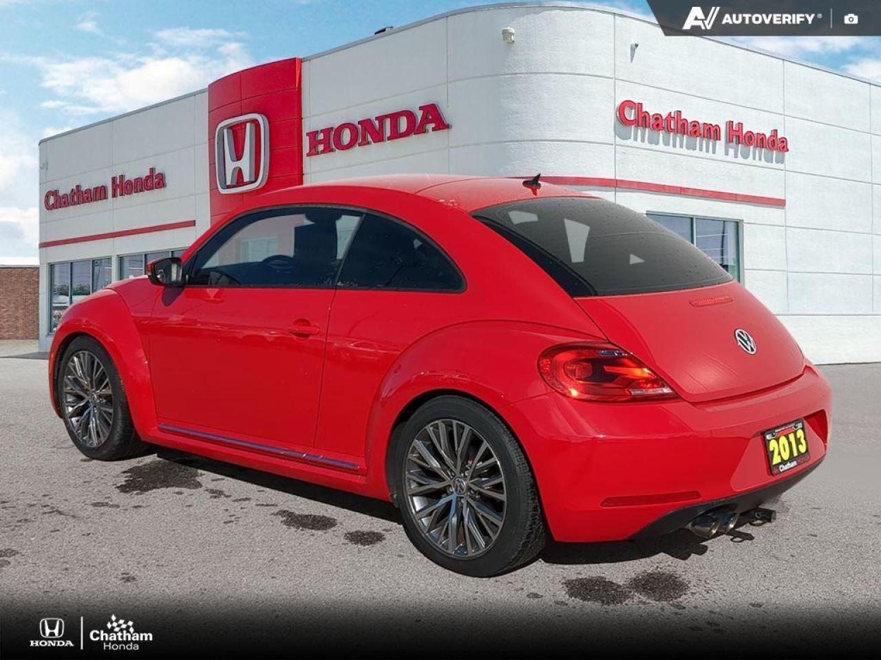 2013 Volkswagen Beetle Comfortline.  Super clean! One Owner, No Accidents Photo3