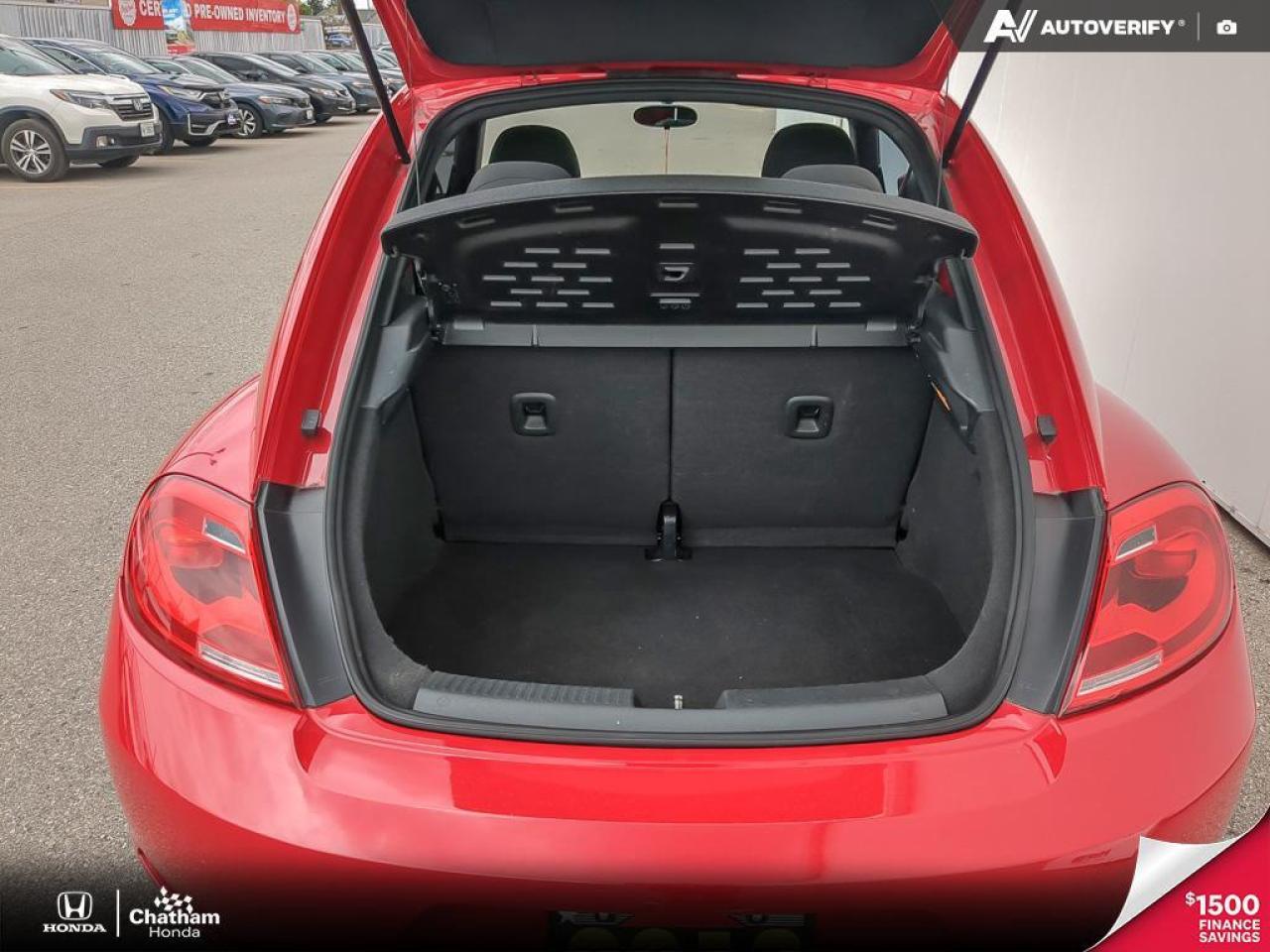 2013 Volkswagen Beetle Comfortline.  Super clean! One Owner, No Accidents Photo