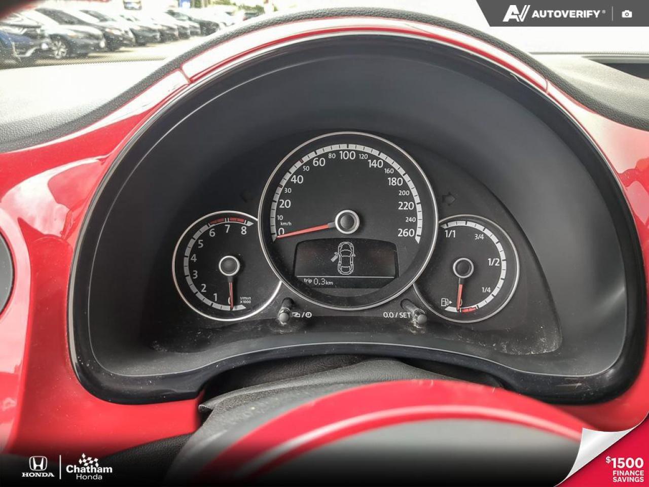 2013 Volkswagen Beetle Comfortline.  Super clean! One Owner, No Accidents Photo