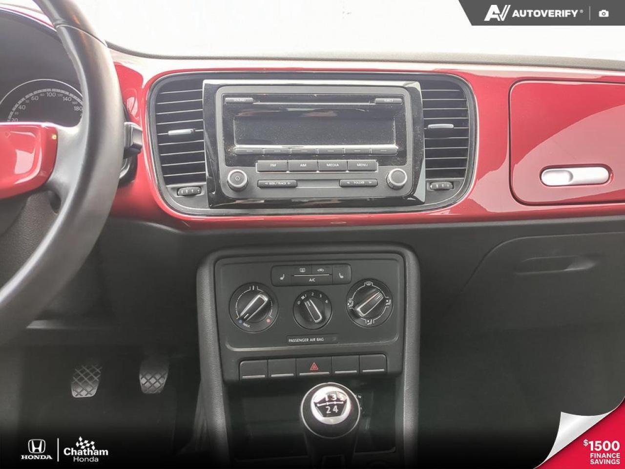 2013 Volkswagen Beetle Comfortline.  Super clean! One Owner, No Accidents Photo