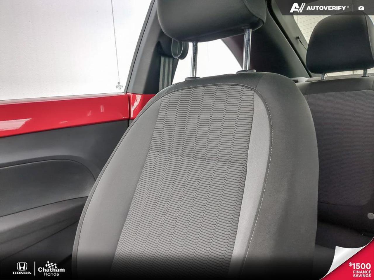 2013 Volkswagen Beetle Comfortline.  Super clean! One Owner, No Accidents Photo