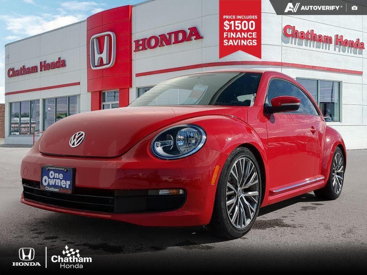 2013 Volkswagen Beetle Comfortline.  Super clean! One Owner, No Accidents Photo0