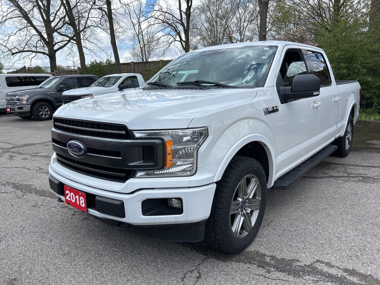 2018 Ford F-150 XLT, CLEAN CARFAX, 4X4, BACK UP CAMERA! Photo