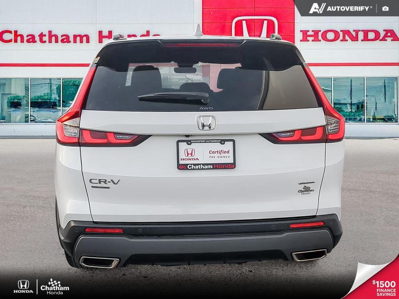 2023 Honda CR-V Touring Photo4