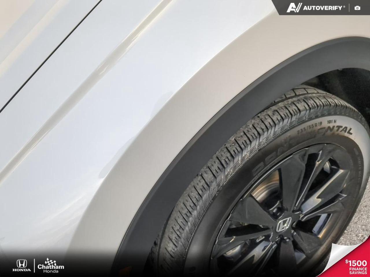 2023 Honda CR-V Touring Photo