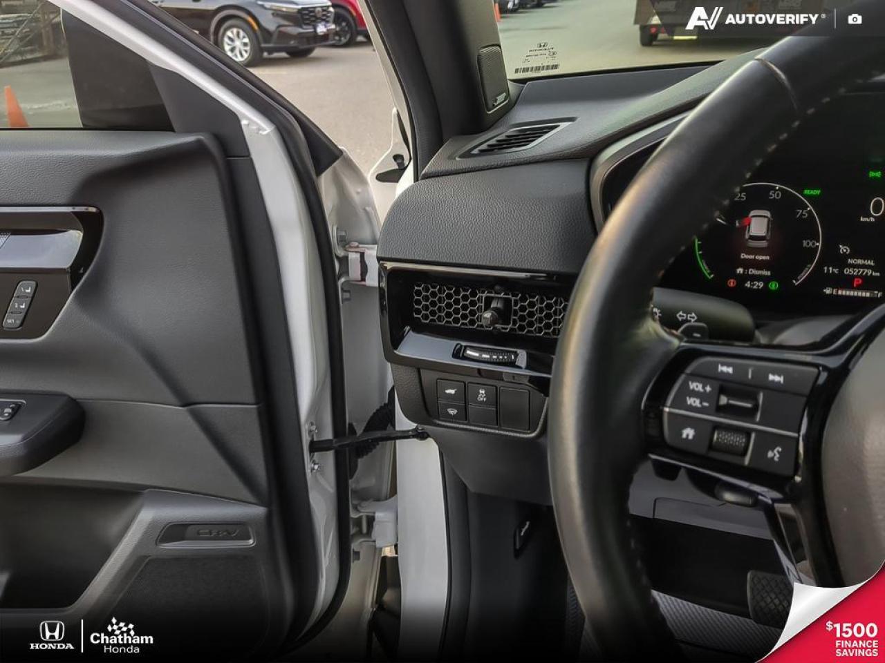 2023 Honda CR-V Touring Photo