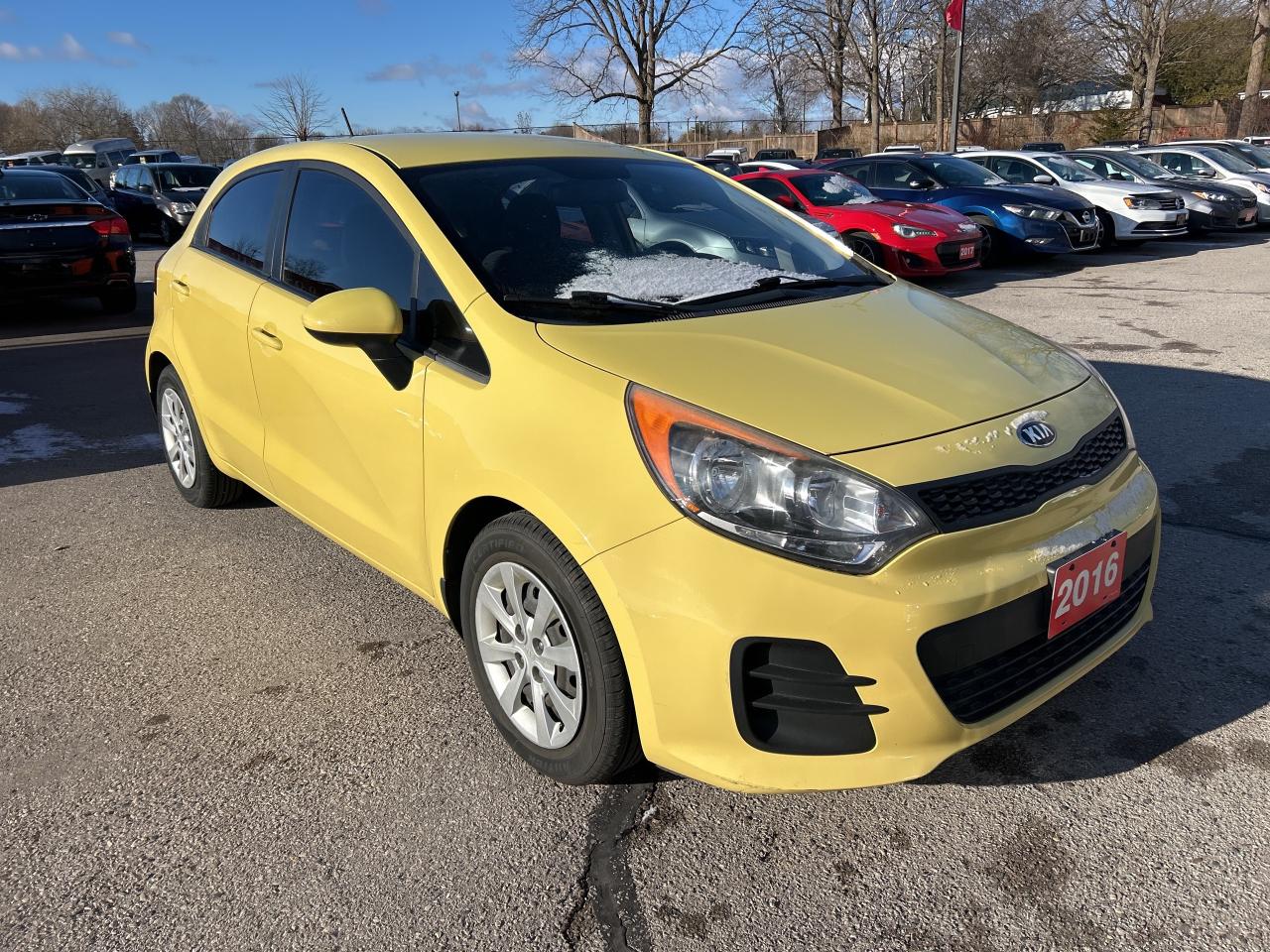 2016 Kia Rio LX, HATCH BACK, AUTOMATIC, BLUETOOTH! Photo
