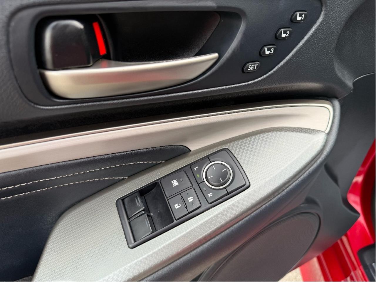 2016 Lexus RC 300 F Sport Extremely Rare Only64,543km! Certified Photo