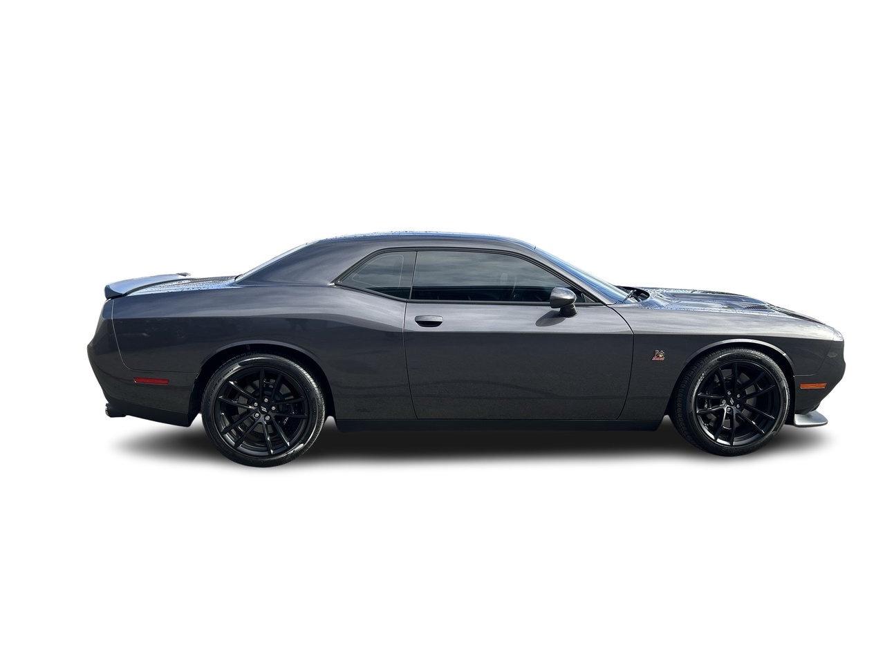 2021 Dodge Challenger Scat Pack 392 Alpine Sound MBRP Exhaust Low KMS! B Photo