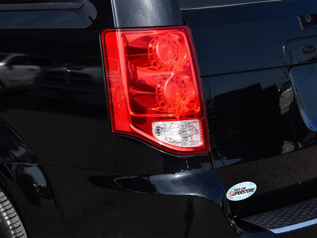 2012 Dodge Grand Caravan SE ~Dual Zone Air ~Rear Stow 'N Go Photo