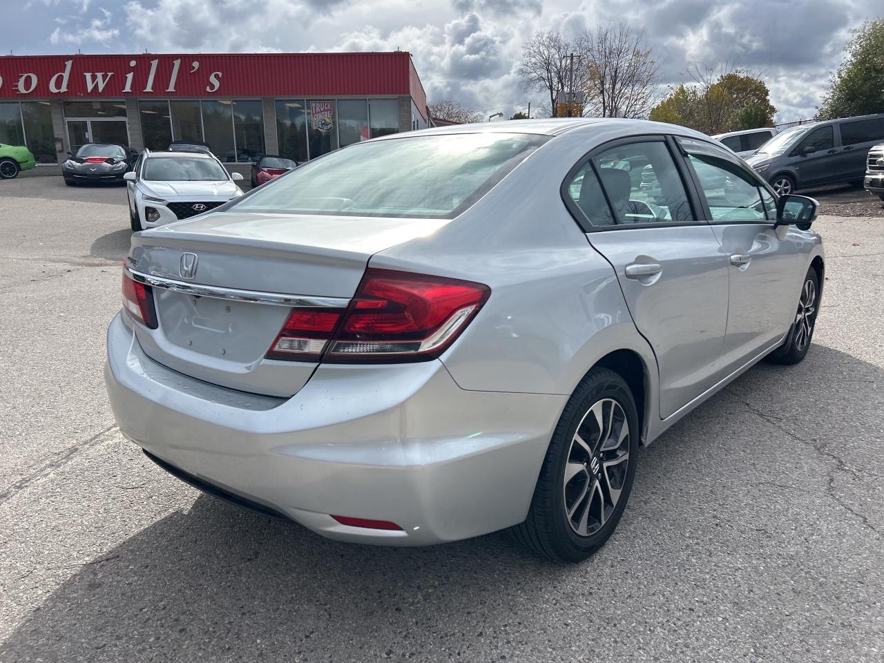 2015 Honda Civic Sedan EX, HEATED SEATS, BACK UP CAMERA, SUNROOF! Photo