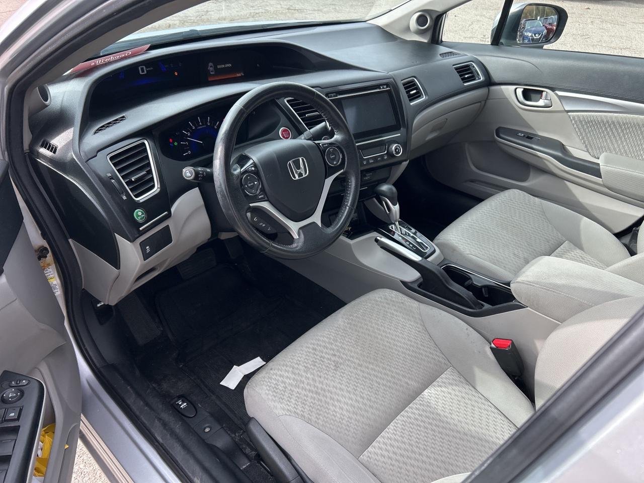 2015 Honda Civic Sedan EX, HEATED SEATS, BACK UP CAMERA, SUNROOF! Photo