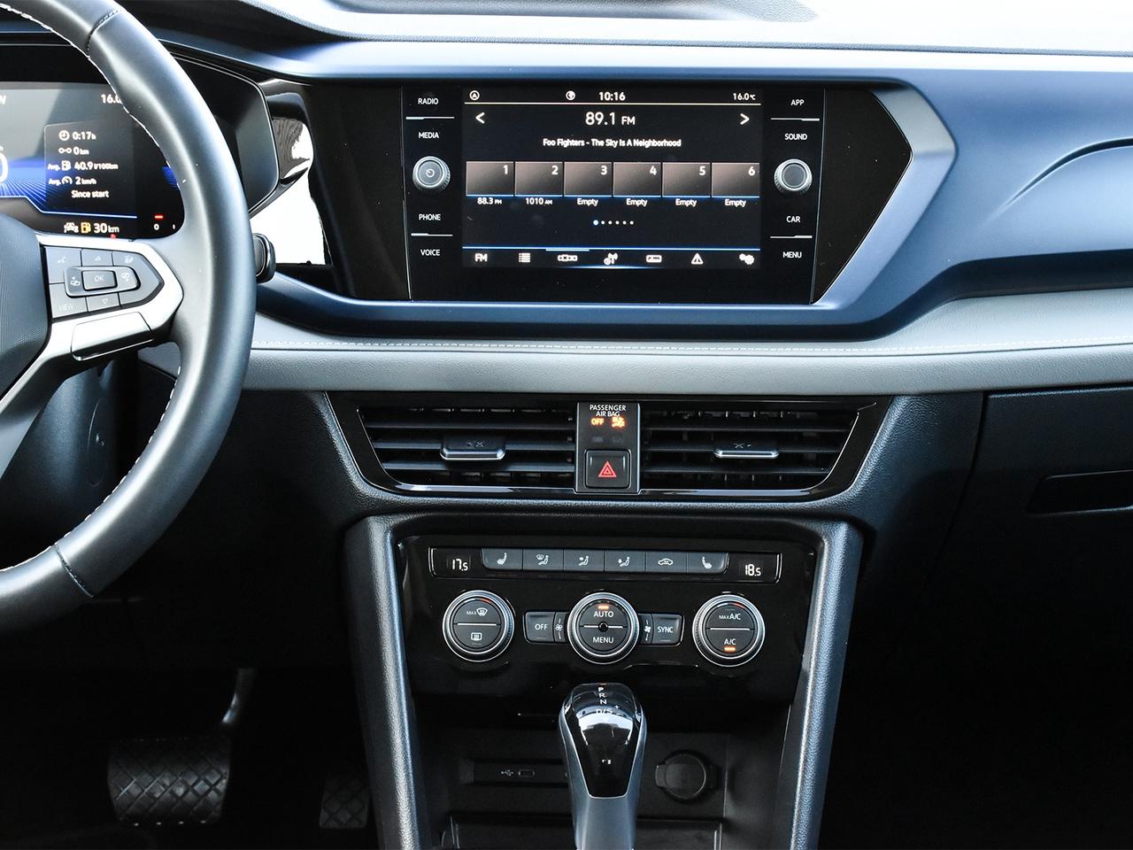 2024 Volkswagen Taos Comfortline ~Leather ~Moonroof ~Bluetooth ~Camera Photo