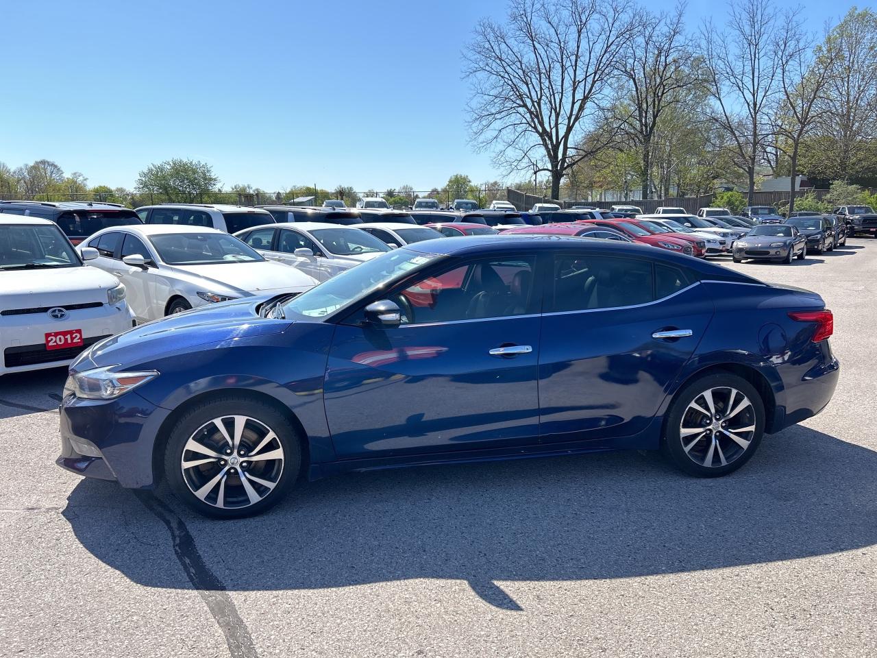 2016 Nissan Maxima SV, REMOTE START, LEATHER, BACKUP CAM, NAV! Photo