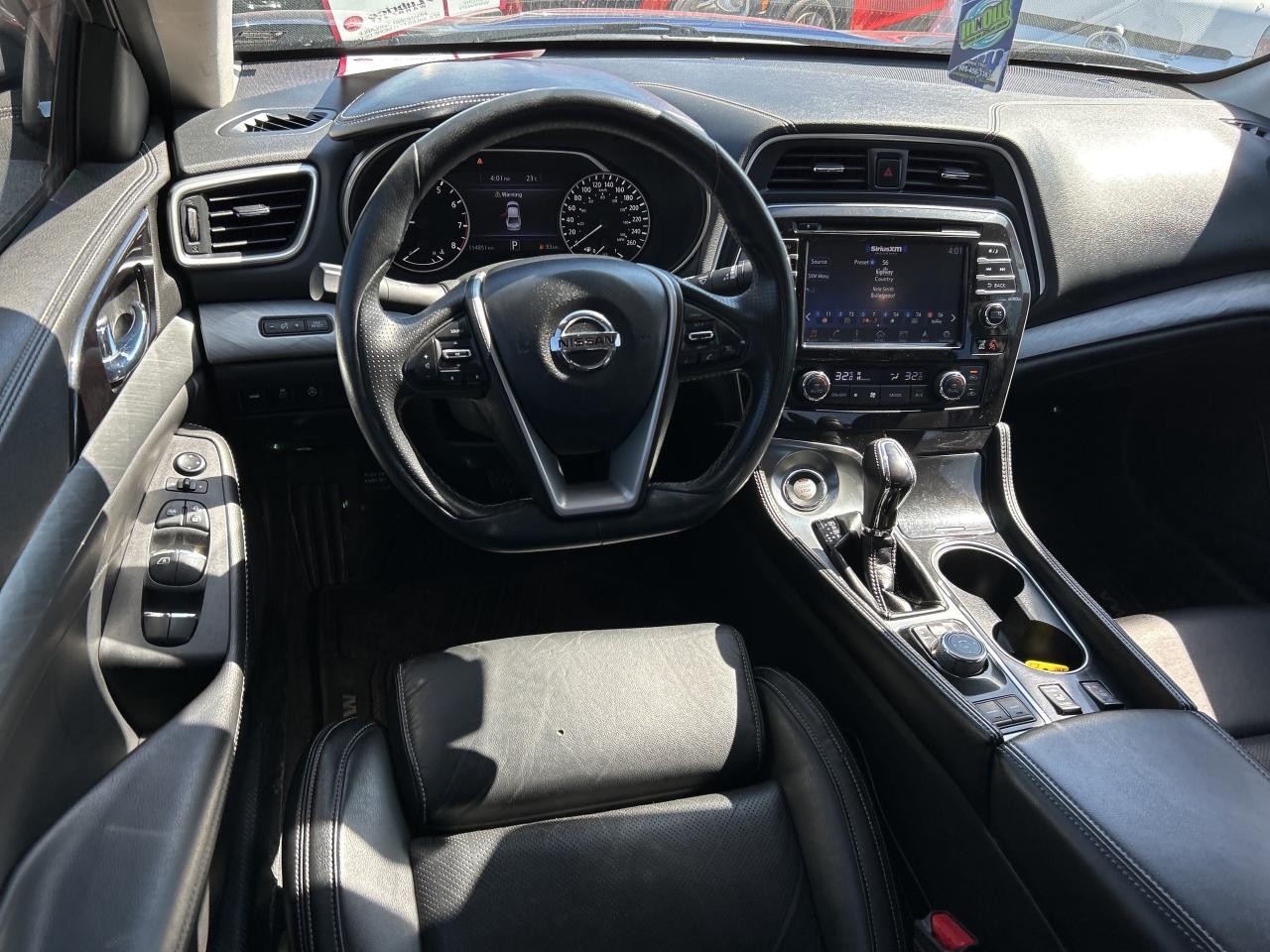 2016 Nissan Maxima SV, REMOTE START, LEATHER, BACKUP CAM, NAV! Photo