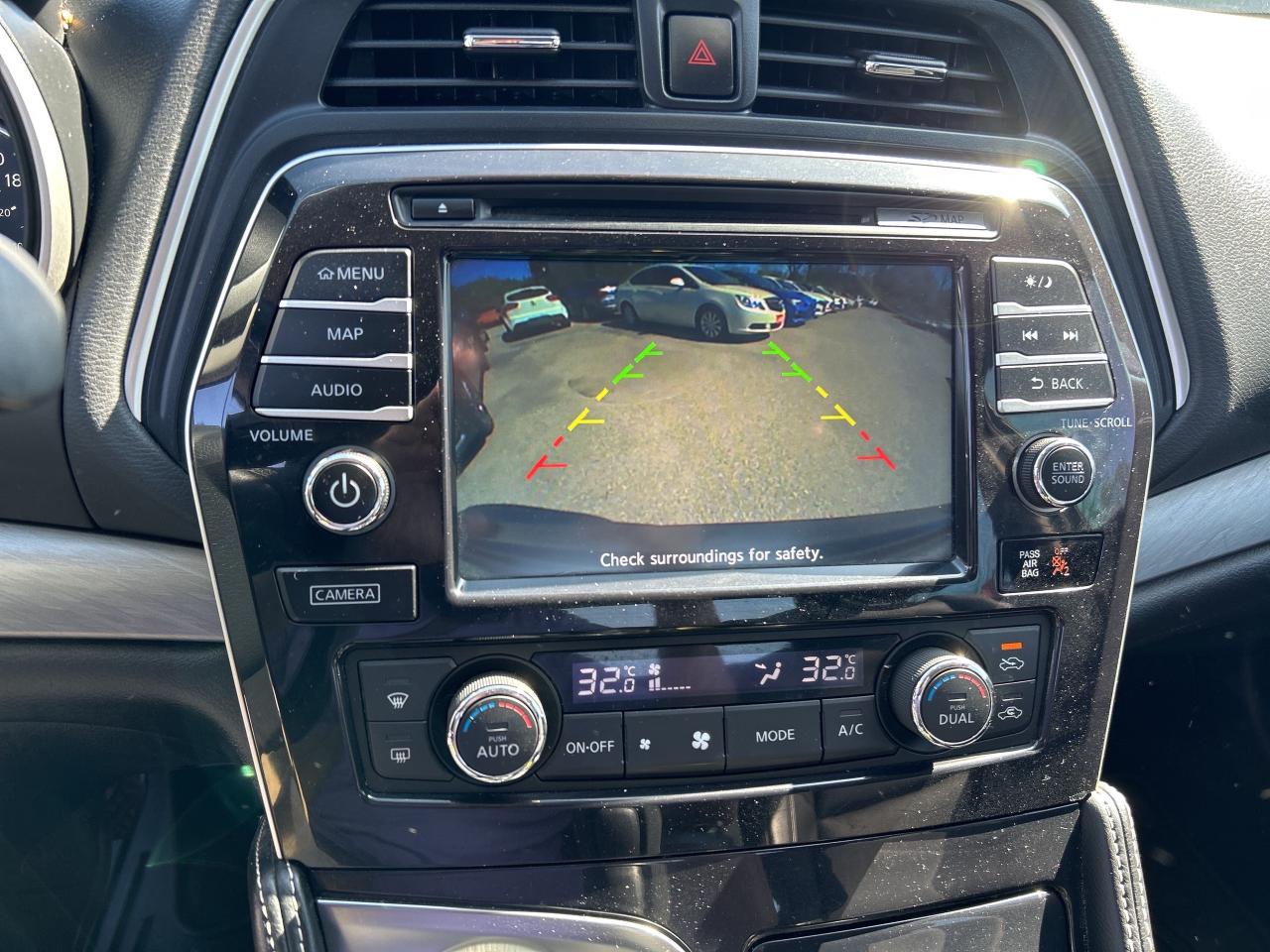 2016 Nissan Maxima SV, REMOTE START, LEATHER, BACKUP CAM, NAV! Photo