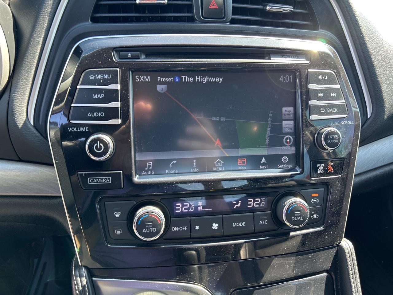 2016 Nissan Maxima SV, REMOTE START, LEATHER, BACKUP CAM, NAV! Photo