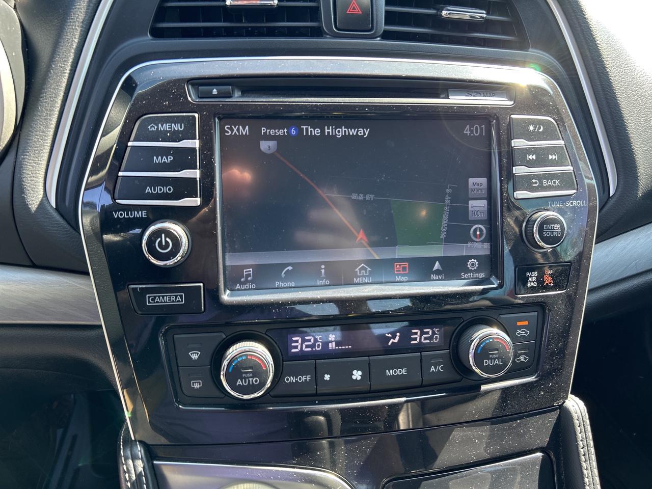 2016 Nissan Maxima SV, REMOTE START, LEATHER, BACKUP CAM, NAV! Photo