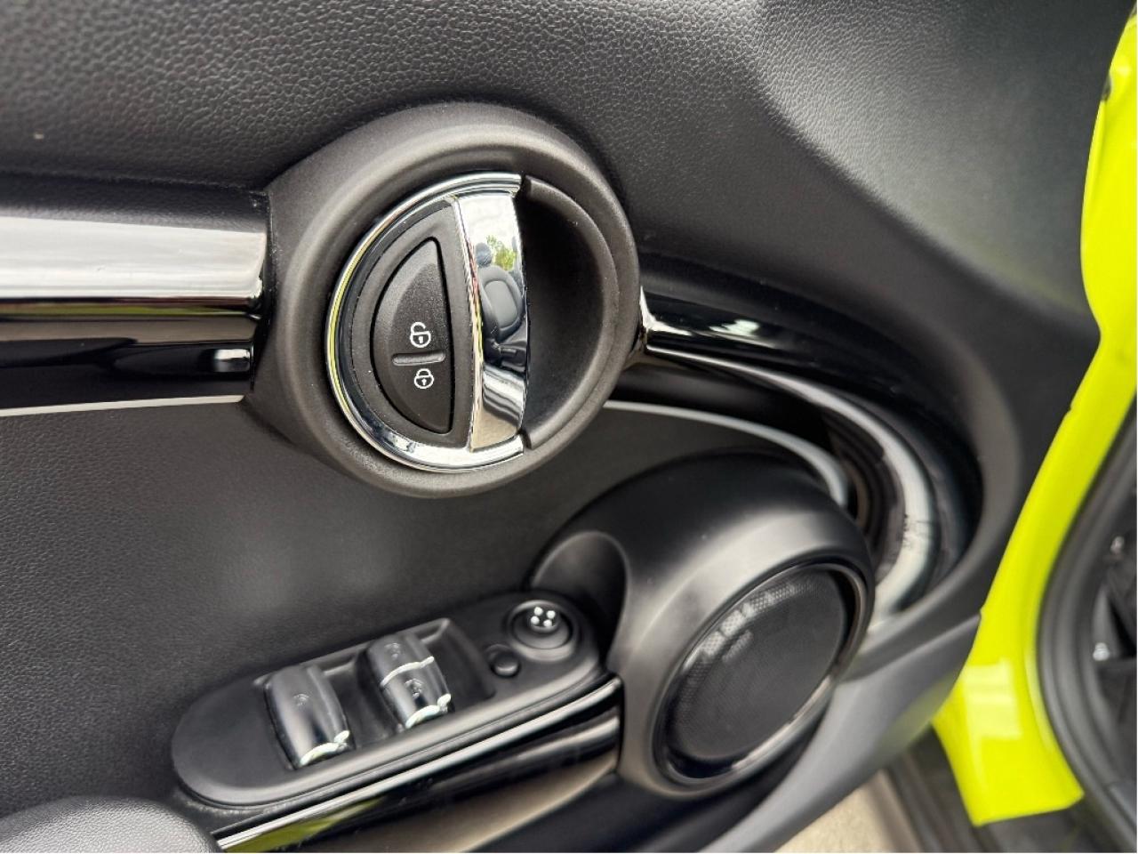 2023 MINI Convertible Cabriolet Certified Warranty FullyLoaded Only24km! Photo