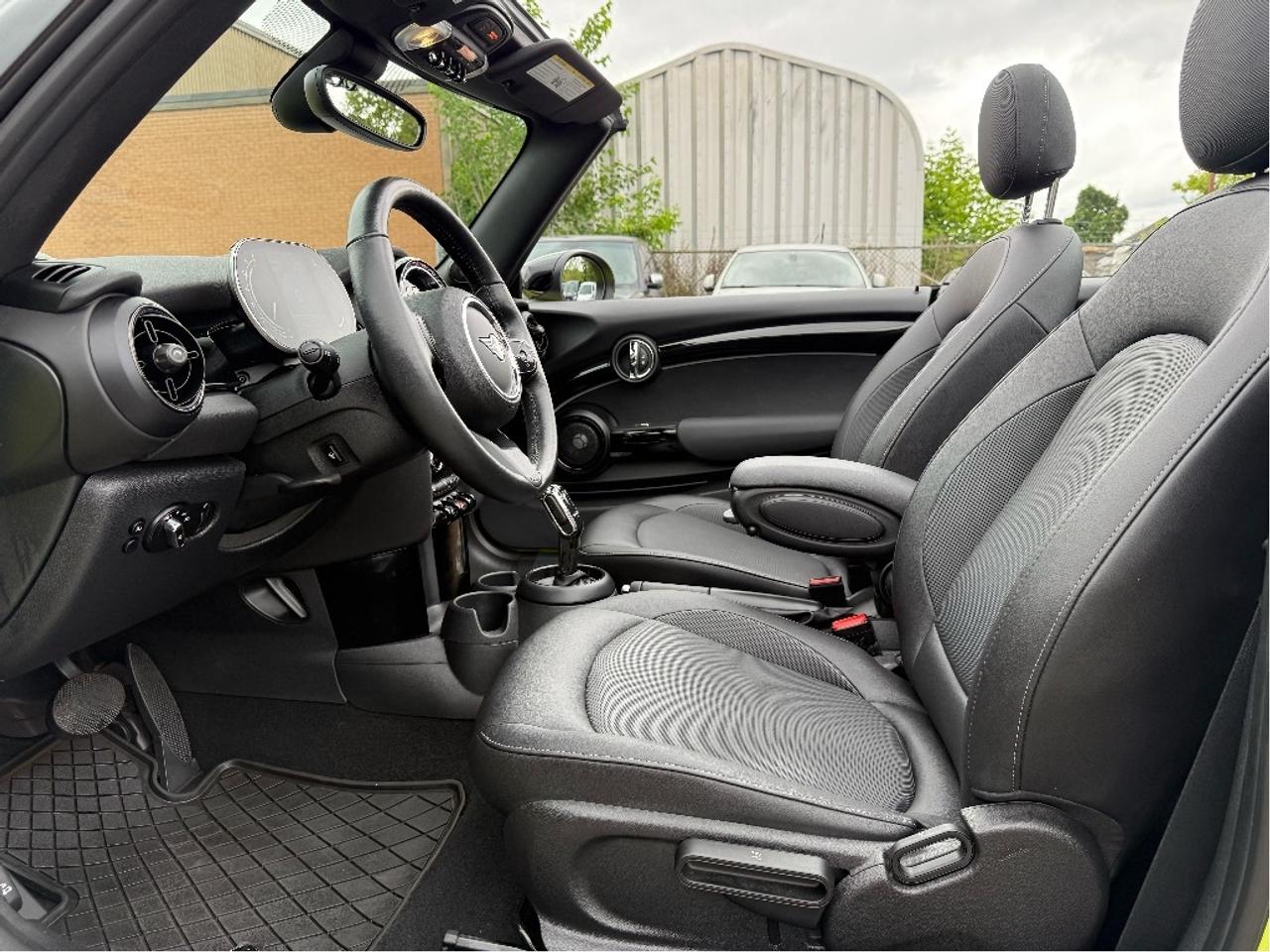 2023 MINI Convertible Cabriolet Certified Warranty FullyLoaded Only24km! Photo