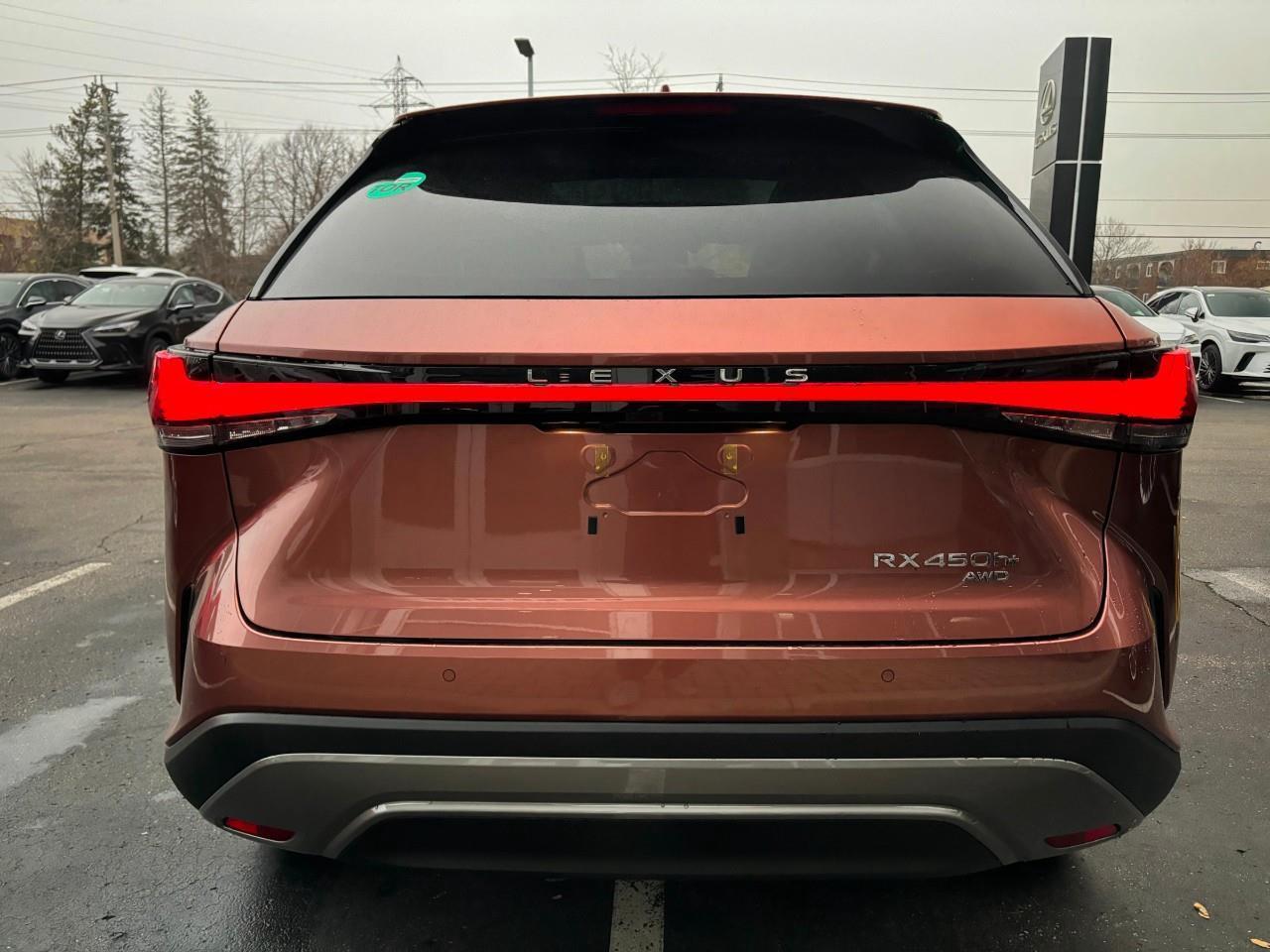 2024 Lexus RX 450h+ EXECUTIVE PACKAGE   CARFAX CLEAN   LIKE NEW Photo