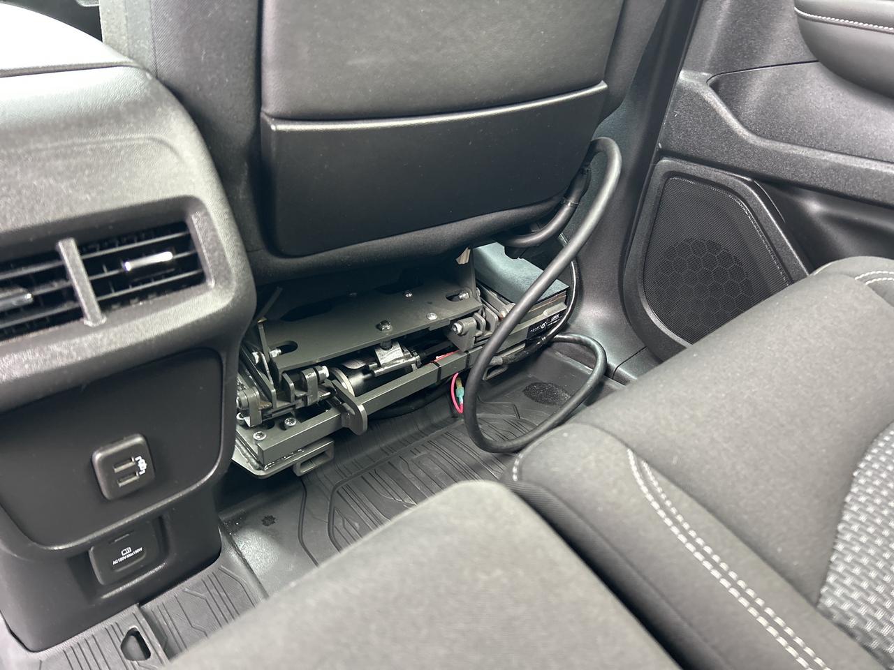 2022 GMC Terrain SLE, ACCESSIBLE SEATING, AWD, REMOTE START! Photo