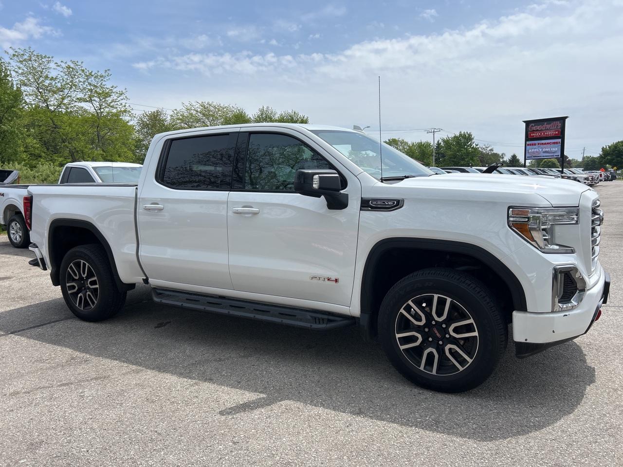 2020 GMC Sierra 1500 AT4, CLEAN CARFAX, HEATED/ COOLED LEATHER! Photo