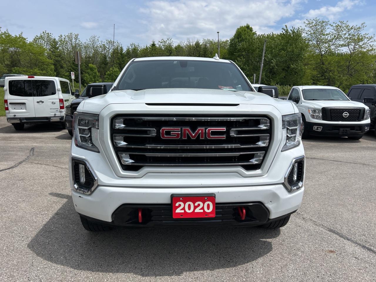 2020 GMC Sierra 1500 AT4, CLEAN CARFAX, HEATED/ COOLED LEATHER! Photo2