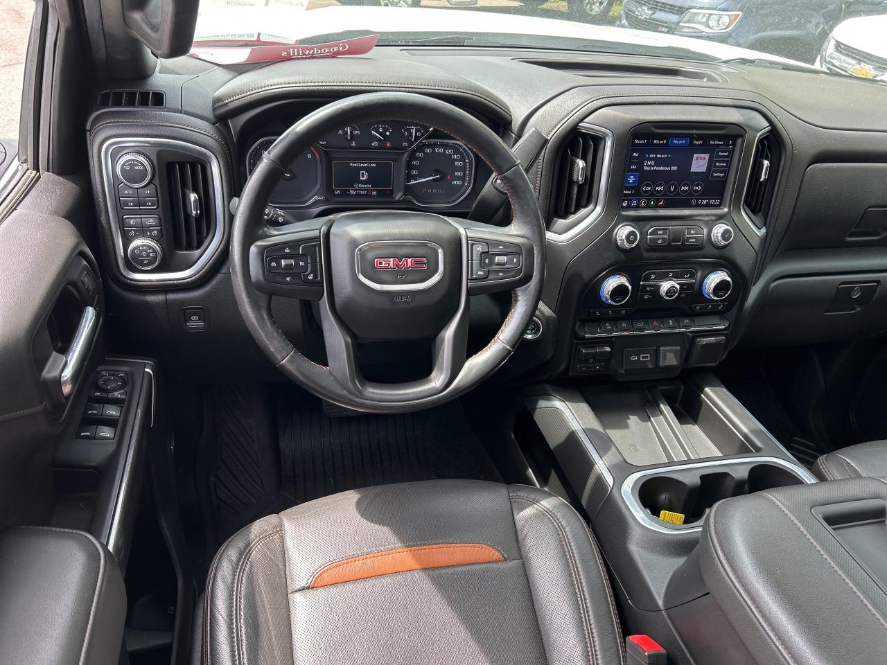 2020 GMC Sierra 1500 AT4, CLEAN CARFAX, HEATED/ COOLED LEATHER! Photo