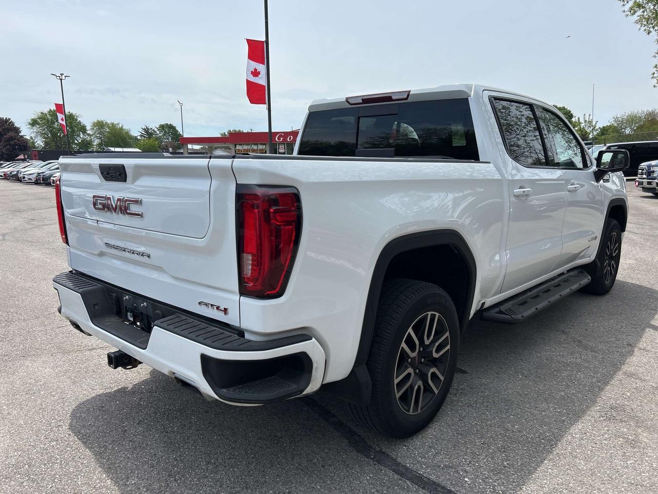 2020 GMC Sierra 1500 AT4, CLEAN CARFAX, HEATED/ COOLED LEATHER! Photo