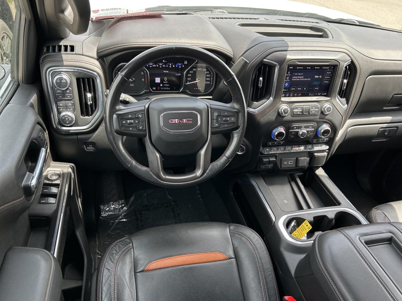 2021 GMC Sierra 1500 AT4, CLEAN CARFAX, HEATED/ COOLED LEATHER! Photo