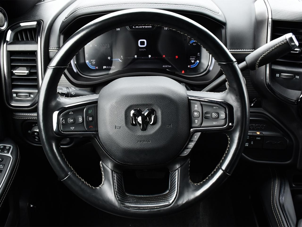 2024 RAM 2500 Limited Crew Cab 4x4 ~Nav ~Leather ~Harman/Kardon Photo