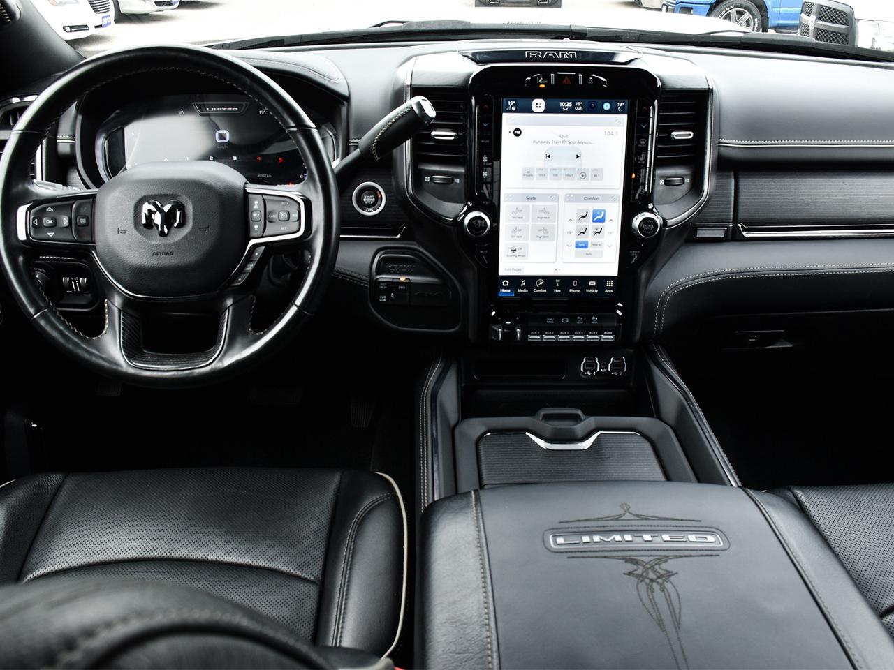 2024 RAM 2500 Limited Crew Cab 4x4 ~Nav ~Leather ~Harman/Kardon Photo