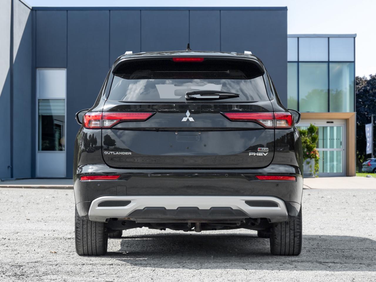 2023 Mitsubishi Outlander PHEV GT S-AWC CPO FINANCE FOR AS LOW AS 0.9% Photo