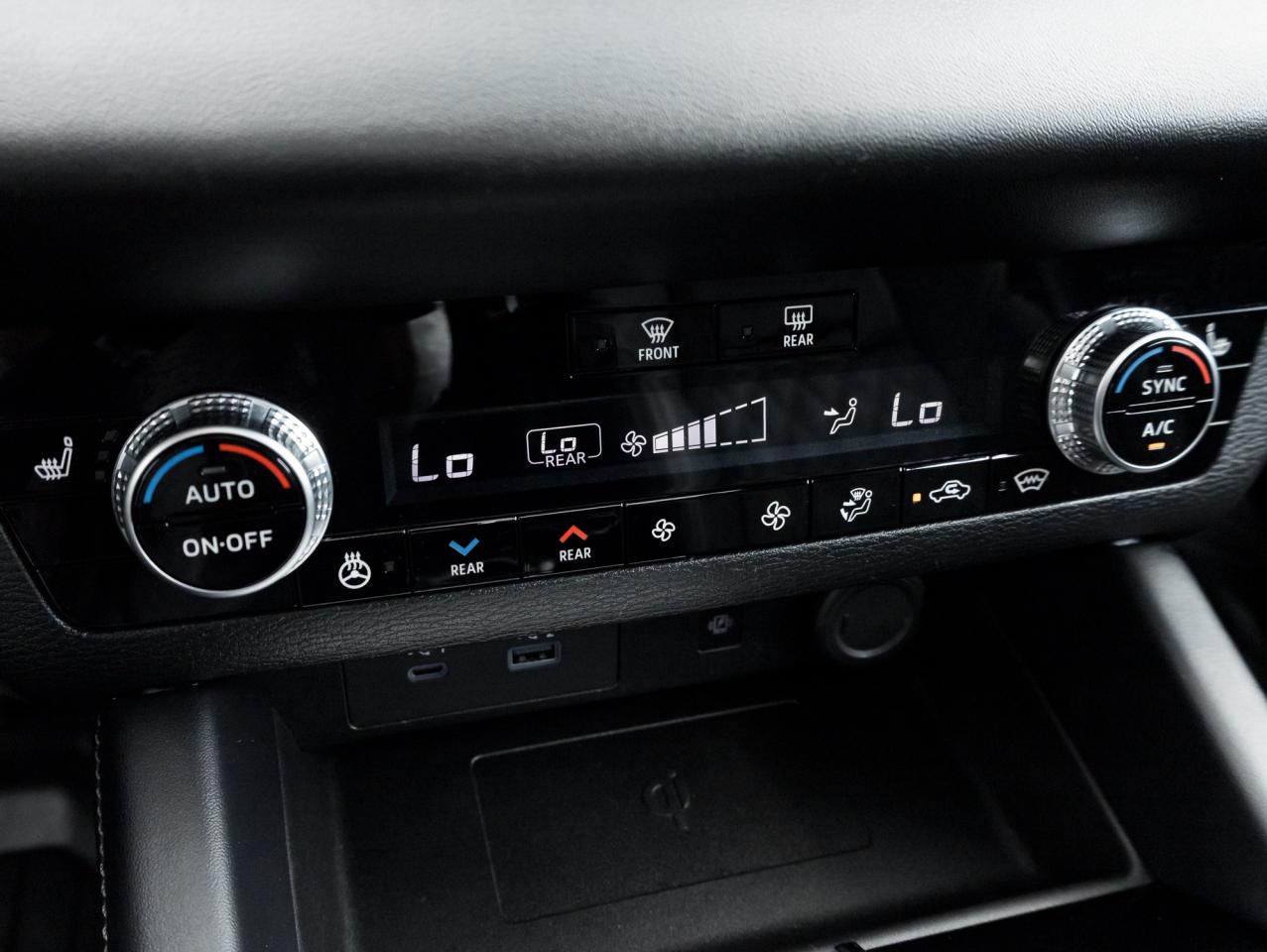 2023 Mitsubishi Outlander PHEV GT S-AWC CPO FINANCE FOR AS LOW AS 0.9% Photo