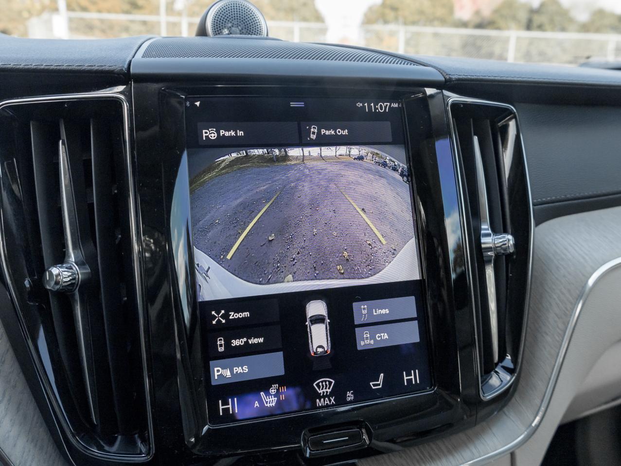 2018 Volvo XC60 T6 AWD Inscription  BOWERS & WILKINS  SAFETY CERT Photo