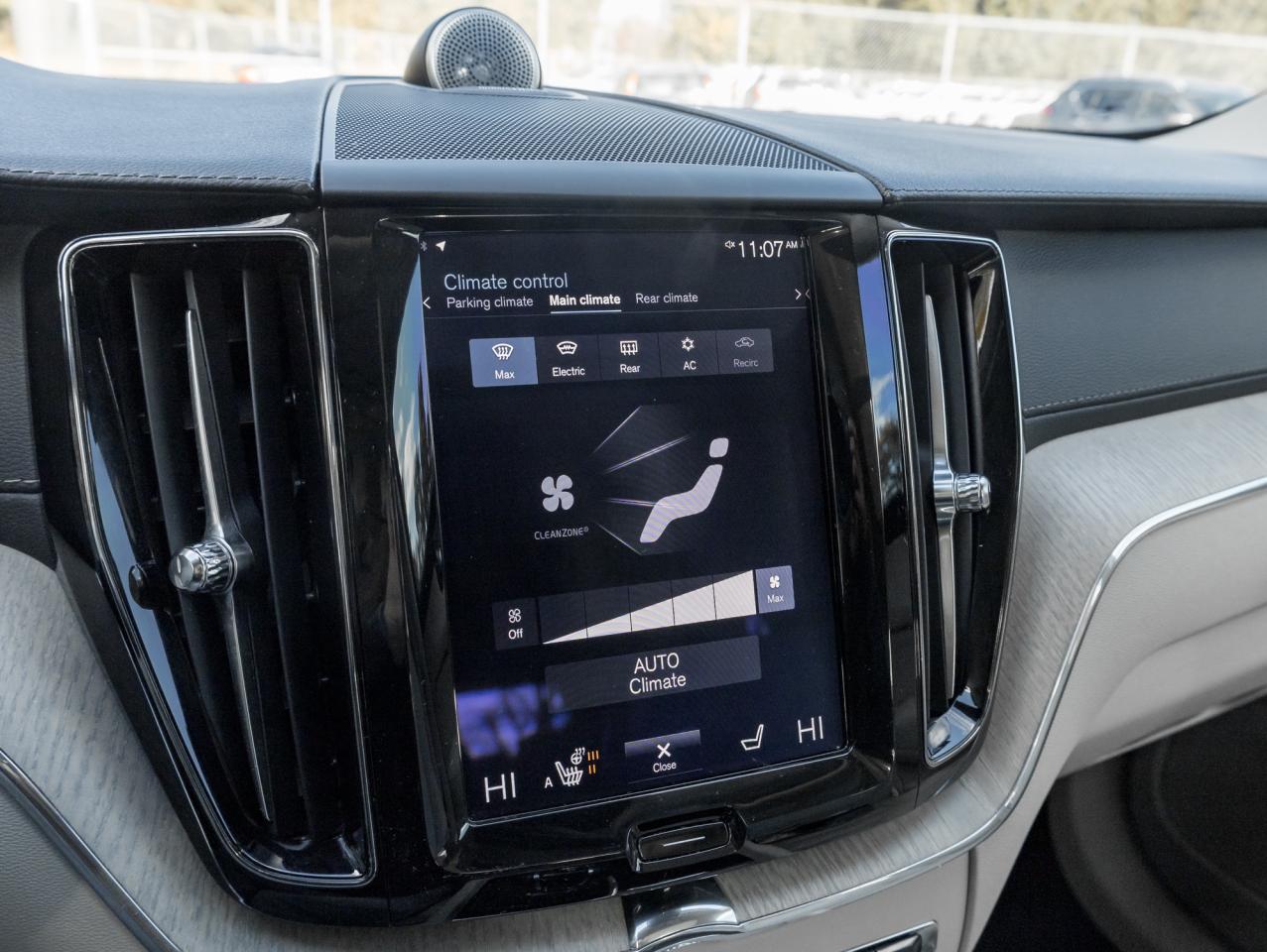 2018 Volvo XC60 T6 AWD Inscription  BOWERS & WILKINS  SAFETY CERT Photo