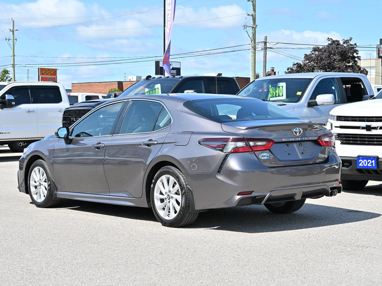 2022 Toyota Camry SE ~Leather ~Bluetooth ~Backup Camera ~Alloys Photo
